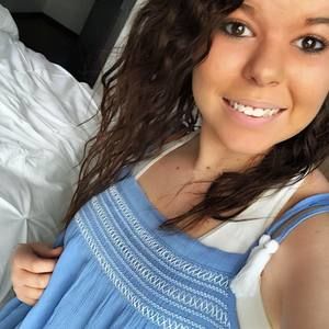 Meet your Posher, Lauren